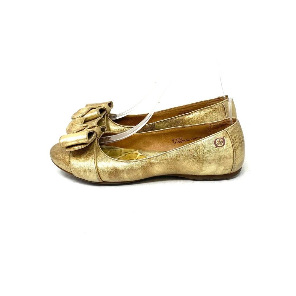 Born Flats